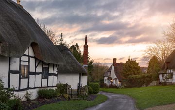 is Long Itchington thatch roofing popular